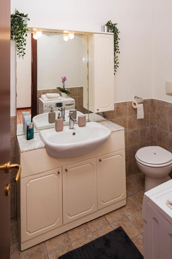 Residence San Raffaele 1 มิลาน ภายนอก รูปภาพ